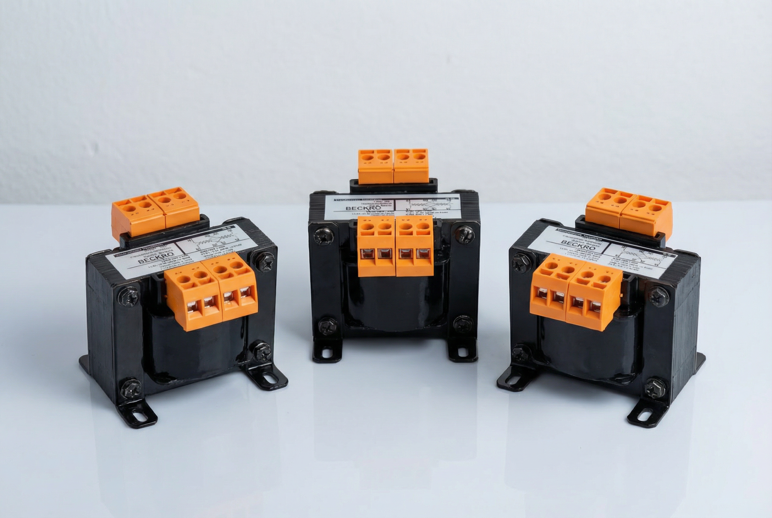 TRANSFORMADORES MONOFÁSICOS DE CONTROL